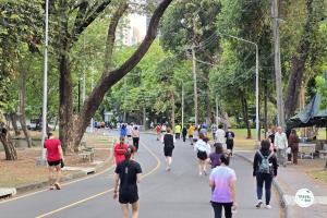 เดิน-วิ่ง ออกกำลังกาย