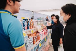 สำนักงานคณะกรรมการอาหารและยาจัดงาน “ตลาดนัด อย. เติมสุข ปลุกพลังชุมชน”