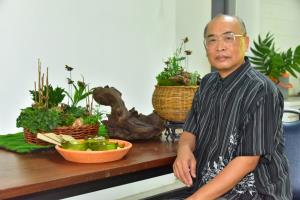 เสกกล่องพัสดุเป็นงานศิลป์ มทร.ธัญบุรี โชว์ ‘ปุ๋ยปั้นรูปสัตว์’ ประดับพานรับน้ำรักษ์โลกรับสงกรานต์