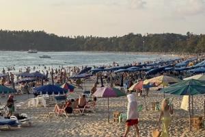 ท่องเที่ยววิกฤตรายได้วูบ 350,000 ล้านบาท จี้รัฐตั้ง ‘Tourism War Room’ สกัดอุตสาหกรรมพัง!