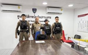 ตร.โรงพักบางนา รวบโจ๋ วัย 14 ปี  พกปืนปากกา แบบลูกโม่ ซุกซ่อนในกระเป๋ากางเกง