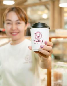 (คลิป) น้ำเต้าหู้กินคู่ปาท่องโก๋ Good ฮ้อดี แฟรนไชส์ร้านน้ำเต้าหู้แตกต่าง  ขายอย่างไร ให้ได้วันละ 20,000 บาท ร้านนี้มีคำตอบ