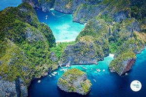 อ่าวมาหยา ภาพถ่ายจากมุมสูง