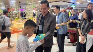 ท่าอากาศยานเชียงใหม่จัดพิเศษต้อนรับผู้โดยสารท่องเที่ยวสงกรานต์ คาดเฉลี่ยวันละ2.2หมื่นคน-ลดลง9%