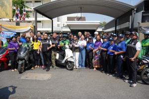 กอ.รมน.ลุยแก้ค่าครองชีพ เปิด ‘ตู้ปันน้ำใจ’ ผนึกกำลังรัฐ–เอกชน ช่วยประชาชนทั่วประเทศ