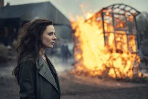 Peaky Blinders ปิดตำนานมาเฟียหน้าหยก