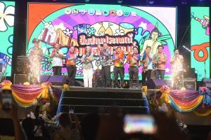 “นายกฯ อนุทิน” เปิดสงกรานต์ถนนข้าวสุก ดัน Soft Power ไทยสู่สายตาโลก ย้ำ “สุข–อบอุ่น–ปลอดภัย”