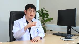 “ปัสสาวะไม่พุ่ง ตื่นกลางดึก” สัญญาณเตือนต่อมลูกหมากโต  เรื่อง (ไม่) ลับที่ชายวัย 50+ ต้องรู้