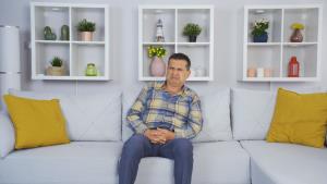 “ปัสสาวะไม่พุ่ง ตื่นกลางดึก” สัญญาณเตือนต่อมลูกหมากโต  เรื่อง (ไม่) ลับที่ชายวัย 50+ ต้องรู้