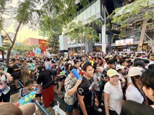 กทม. สรุปยอดสงกรานต์ 69 ยอดคนร่วมงานพุ่งเกือบ 5 ล้านคน โตกว่าปีก่อน 93%