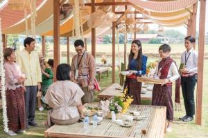 เปิดเมนูกินดอง “ณเดชน์-ญาญ่า” นอกจากน่าอีสแล้ว ยังพากันคิดถึงบ้าน