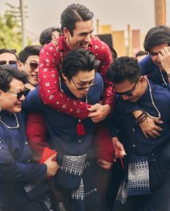 “คิมเบอร์ลี่” น้ำตาไหลเห็น “ณเดชน์-ญาญ่า” มีความสุขในวันแต่งงาน อากาศร้อนทำอะไรความรักไม่ได้