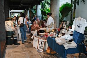 เที่ยวฟรี ตลาดนัดงานศิลป์-วินเทจ-คราฟต์ ริมเจ้าพระยา ที่ “The StandardX” ถ.พระอาทิตย์