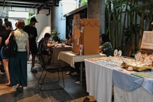 เที่ยวฟรี ตลาดนัดงานศิลป์-วินเทจ-คราฟต์ ริมเจ้าพระยา ที่ “The StandardX” ถ.พระอาทิตย์