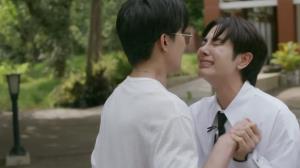 “เอิร์ท” สติแตก!! หลังรู้ความลับสุดแซ่บระหว่าง “มิกซ์-จอส” ในซีรีส์ “Only Friends : Dream On”