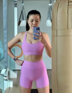 แฟชั่นชุดออกกำลังกาย รันเวย์โชว์ความแซ่บคนดัง