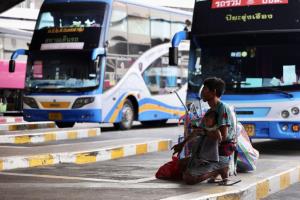 การก่อรูปของ “ชนชั้นคับแค้น” ในสังคมไทยร่วมสมัย / Phichai Ratnatilaka Na Bhuket