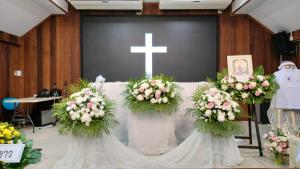 สุดเศร้าหญิงวัย 51 ปี ถูกเพจ TSD ปลอม หลอกลงทุนสูญเงินเกือบ 2 ล้าน สุดท้ายผูกคอลาโลก