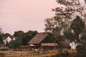 ยกระดับทุกการประชุม ท่ามกลางธรรมชาติเขาใหญ่ ณ "โรงแรม รุกข์ คีรี เขาใหญ่"