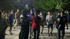 “บุ๋ม ปนัดดา" ลงพื้นที่ศรีราชา เยี่ยมเด็กกว่า 10 ราย ถูกล่วงละเมิด เร่งประสานตำรวจชลบุรีเดินหน้าคดี