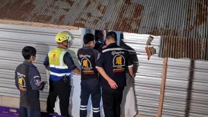 คาดปมที่จอดรถลาม! เจ้าของร้านข้าวต้มเลือดหมูลำปาง คว้าลูกซองยิงเพื่อนบ้านดับ-ฟันเมียกับน้องเจ็บ