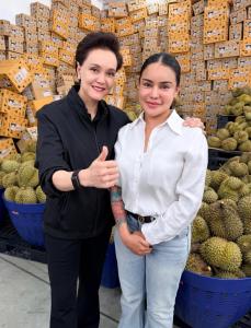 ผ่าปรากฏการณ์ ศุภจี ดึง พิมรี่พาย ไลฟ์สด TikTok ขายทุเรียน 1 ล้านลูกช่วยชาวสวน