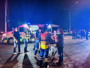 ทัวร์ศรีเชียงใหม่-กรุงเทพฯ ชนท้ายรถพ่วงแยกท่าพระขอนแก่น บาดเจ็บระนาวกว่า 27 ราย