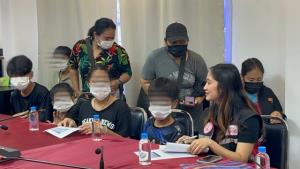 ตร.หนองขามแจ้ง 6 ข้อหาหนัก หนุ่ม LGBTQ ล่วงละเมิดเด็กชายกว่า 10 ราย