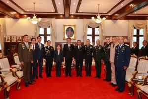 “บิ๊กดุลย์” รับ รมว.กลาโหมสิงคโปร์ เยือนไทยครั้งแรก ดันความร่วมมือความมั่นคงใต้ทะเล–อุตฯป้องกันประเทศ