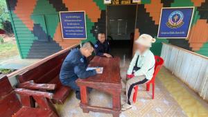 ทะลักไม่หยุดแรงงานเขมรลอบเข้าไทย นย.จันทบุรี รวบได้อีก 8 รายสารภาพนายจ้างไทยจ่ายค่านำพาให้หัวละ 3,500บาท