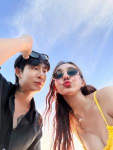 “มายมิ้นท์ - เบนซ์” ควงคู่เปิดใจ เป็นคนพิเศษของกันและกัน แต่ยังไม่ใช้คำว่าแฟน มูฟออนไวเพราะเป็นจิ๊กซอร์ที่ลงตัว