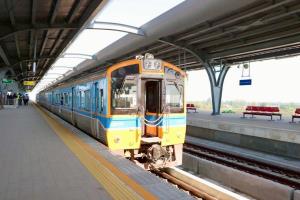 “สิริพงศ์“ เล็งปรับโมเดลลงทุนทางคู่เฟส 2 ใช้ TFF / PPP ลดภาระรัฐ -เปิดทางเอกชนเช่าเดินรถทางคู่สายใหม่