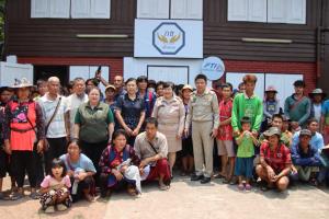 ชาวไร่ถั่วลายเสือ จ.แม่ฮ่องสอนกว่า 300 ราย ร้อง “สส.ปกรณ์”ถูกพ่อค้าต่างชาติกดราคา-อ้างไม่ผ่านมาตรฐาน