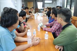 ชาวไร่ถั่วลายเสือ จ.แม่ฮ่องสอนกว่า 300 ราย ร้อง “สส.ปกรณ์”ถูกพ่อค้าต่างชาติกดราคา-อ้างไม่ผ่านมาตรฐาน