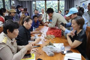 ชาวไร่ถั่วลายเสือ จ.แม่ฮ่องสอนกว่า 300 ราย ร้อง “สส.ปกรณ์”ถูกพ่อค้าต่างชาติกดราคา-อ้างไม่ผ่านมาตรฐาน