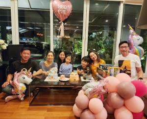 น้องออตโต้และน้องอีฟกับครอบครัว