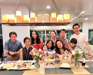 น้องออตโต้และน้องอีฟกับครอบครัว