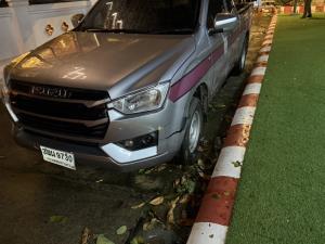 (คลิป)แม่สาย-แม่ลาวอ่วม! พายุกระหน่ำยันดึก ซัดยอดฉัตรพระธาตุดอยเวาหักกระแทกพื้น