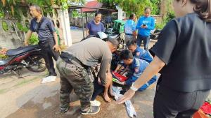 ระทึก! เด็ก 11 ขวบแขนติดล้อ จยย. เจ็บหนักแขนหัก อปพร.-ชาวบ้านเร่งตัดโซ่ช่วยชีวิต