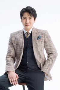 “แทนไท” ฟ้องอินฟลูฯ ดัง เรียกค่าเสียหาย 100 ล้าน ปมไลฟ์สดกล่าวหาพัวพัน “เว็บพนัน-ฟอกเงิน”