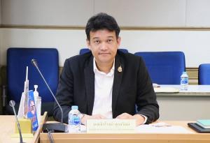 ‘พิพัฒน์’ ลุยแจ้งเกิด 'แลนด์บริดจ์' ชิงได้เปรียบขนส่งผ่านช่องแคบ ‘สนข.-คลัง’ ถกปมตั้งกองทุนฯ พ.ค.นี้ เร่งชง ครม.เคาะ พ.ร.บ.SEC