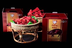 จากเขียงหมูสู่แบรนด์ดัง “ป้าหลาดจิ้นแดง” ปั้น OTOP 5 ดาว ลุยทุกช่องขาย ดันยอดพุ่งทั่วไทย