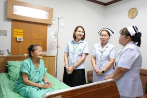 หาม “แม่คำสอน สระทอง” ศิลปินแห่งชาติปี 59 เข้าโรงพยาบาล ตรวจพบเป็นนิ่วในถุงน้ำดี