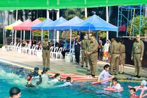 ตร.จัดค่ายดนตรี-กีฬา ปิดเทอม เสริมทักษะลูกหลานตำรวจ ห่างไกลยาเสพติด พัฒนาคุณภาพชีวิต