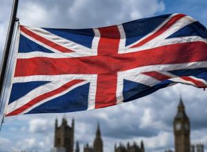 อังกฤษอายัดทรัพย์หัวหน้าแก๊งพนันออนไลน์จีน 3.5 พันล้านบาท