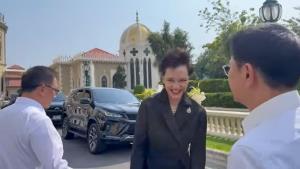 ปลัด พณ.ดึง "ศุภจี" หนีสื่อ หลังจี้ถามดราม่าไลฟ์ขายทุเรียน เจ้าตัวบอกยังไม่ทราบรายละเอียด