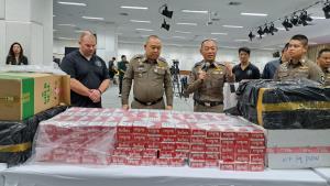 สกัดจับแก๊งลอบขนบุหรี่เถื่อนจากเขมรเข้าไทย ยึดของกลางมูลค่ากว่า 3 ล้าน