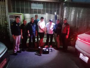 รวบ 2 ชาวจีนปล่อยคลื่นดักสัญญาณมือถือ ส่ง SMS กดลิงก์ปลอม