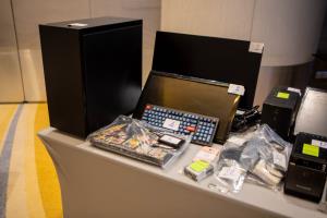 บุกจับ แฮ็กเกอร์ชาวสวีเดน ล้วงฐานข้อมูล รร.ชื่อดังในเมืองพัทยาสร้างเว็บปลอมหลอกตุ๋นเงินผู้เข้าพัก