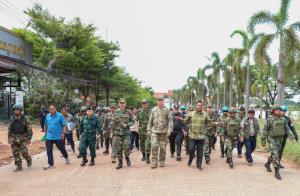 กัมพูชาอ้างทหารไทยเปิดฉากยิง 5 ครั้ง ระหว่างคณะผู้ช่วยทูตทหารต่างชาติลงพื้นที่ด่านโอร์เสม็ด